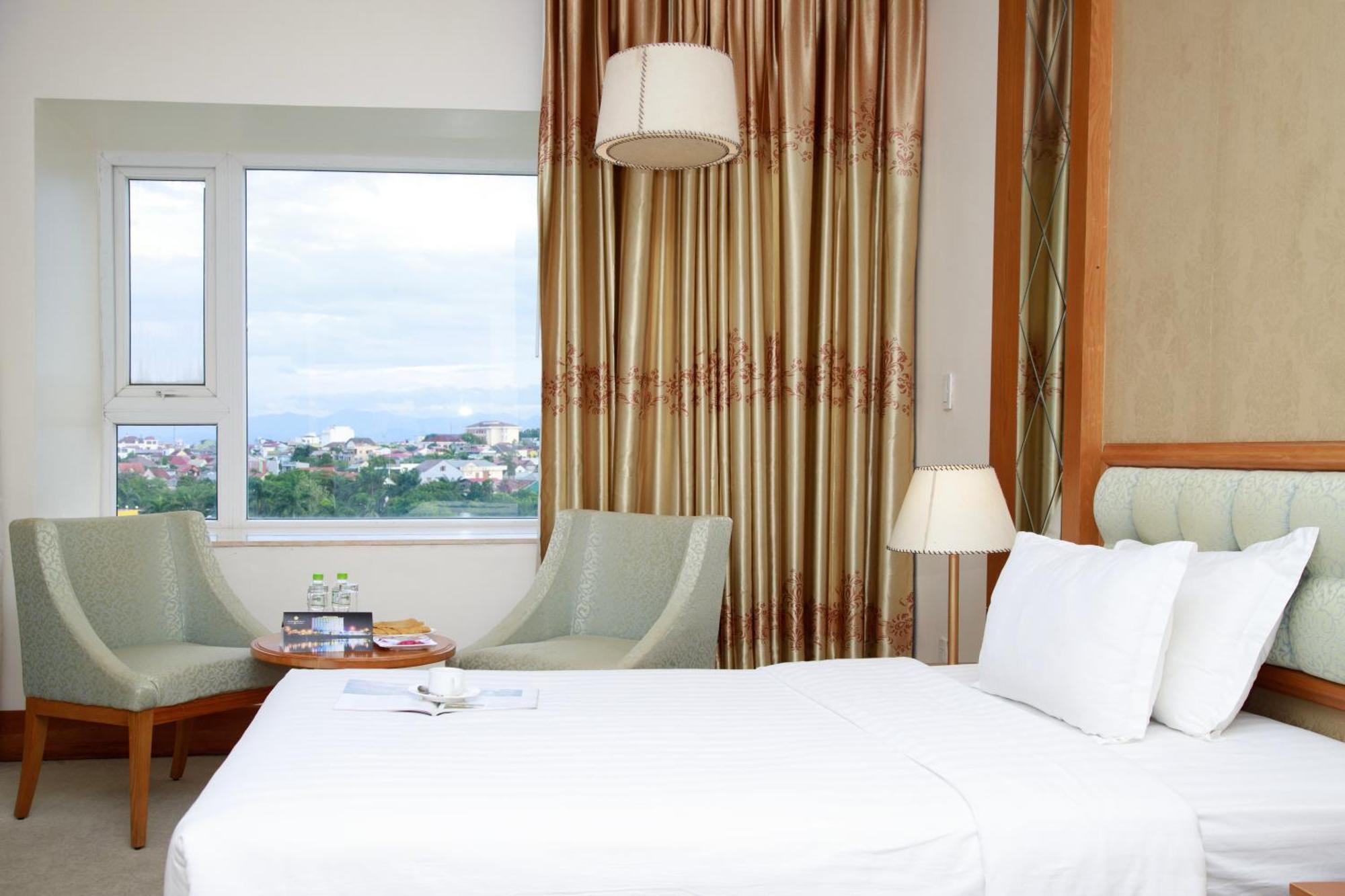 โรงแรมไซ่ง่อนดงฮา Quang Tri ภายนอก รูปภาพ