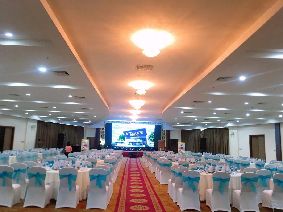 โรงแรมไซ่ง่อนดงฮา Quang Tri ภายนอก รูปภาพ
